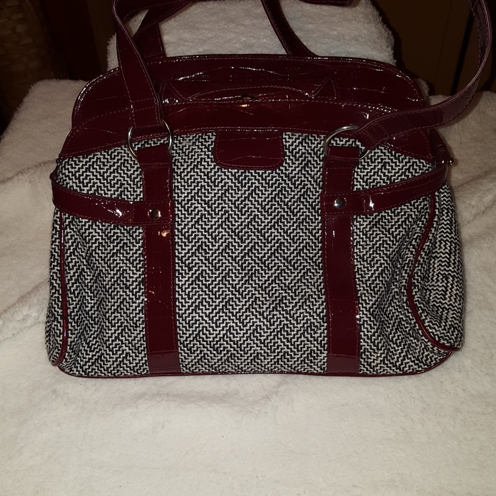 Apt. 9 handbag